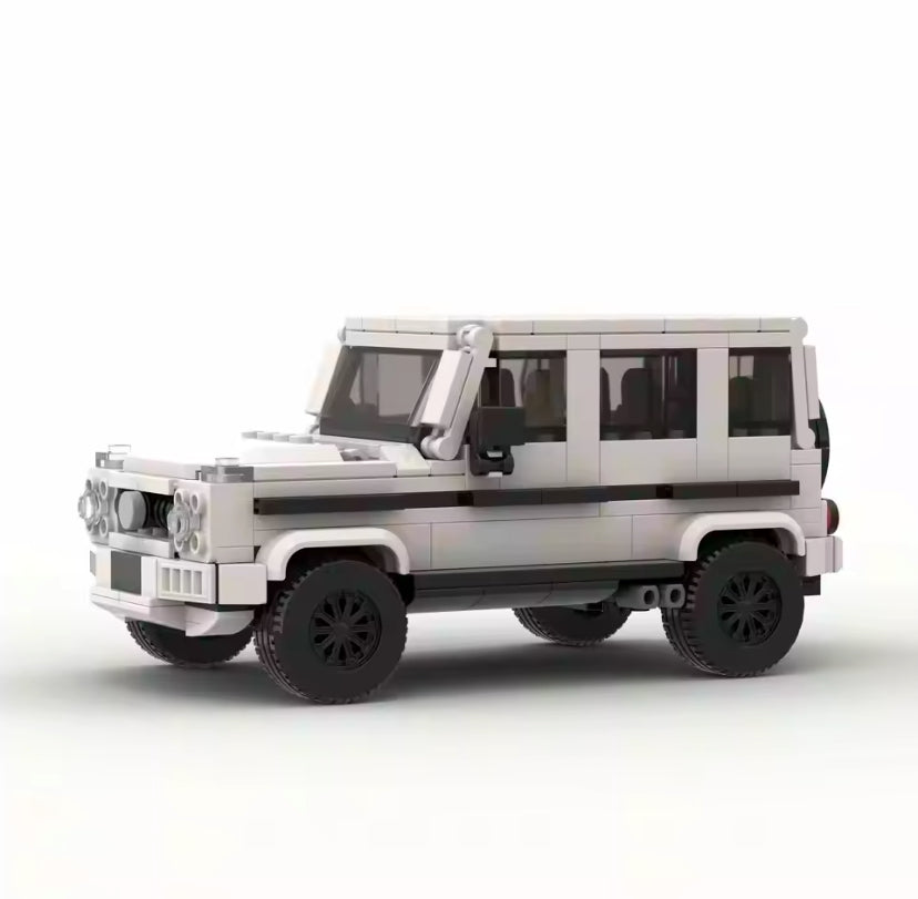 Mercedes G63 | white
